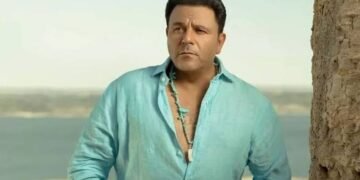 محمد فؤاد يكشف أسرارًا من حياته: أتمنى التخلص من التدخين ولقائي بعزت أبو عوف غيّر مساري