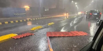 إجازة استثنائية غدًا في الإسكندرية للعاملين بسبب سوء الأحوال الجوية