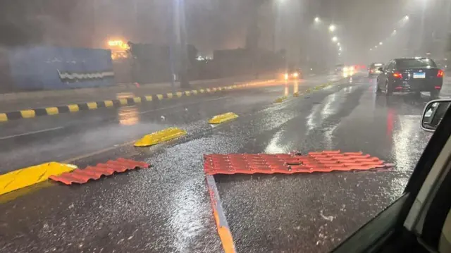 إجازة استثنائية غدًا في الإسكندرية للعاملين بسبب سوء الأحوال الجوية