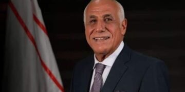 تعافي تدريجي للكابتن حسين لبيب بعد وعكته الصحية