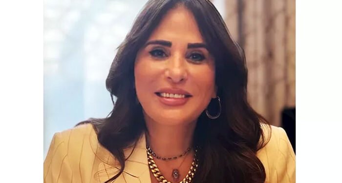 وزيرة الإسكان توجه برفع درجة الاستعداد للتعامل الفوري مع تجمعات مياه الأمطار