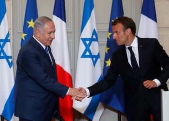 زلزال دبلوماسي.. إسرائيل تعلن فرنسا دولة “غير صديقة” وتوقف مشترياتها العسكرية من باريس
