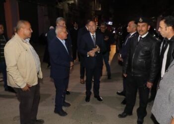 محافظ القاهرة يوجّه بترشيد استهلاك الكهرباء وتطبيق العمل «أونلاين»