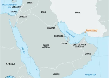 ترامب يدرس وقف الحرب رغم إغلاق مضيق هرمز
