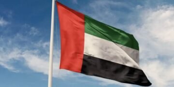 مصرع مصري وإصابة آخرين في الإمارات نتيجة سقوط شظايا صواريخ اعتراضية