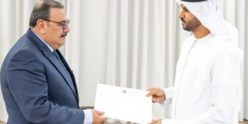 الإمارات تستدعي القائم بالأعمال العراقي وتسلمه مذكرة احتجاج بسبب الاعتداءات