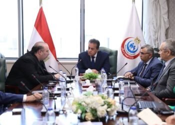 وزير الصحة يبحث مع "إنفينشور" تنفيذ المدينة الطبية بالعاصمة الإدارية الجديدة
