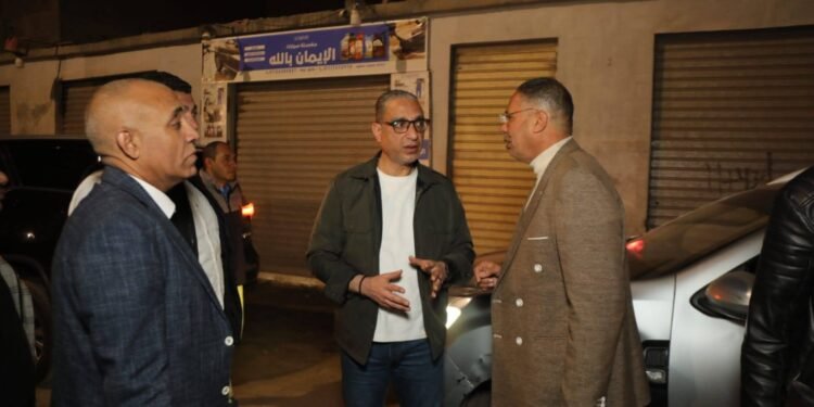 محافظ الجيزة يفاجئ قرى أوسيم بجولة ليلية.. تفاصيل