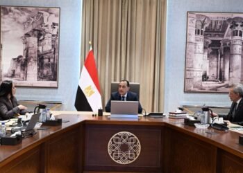 مدبولي يتابع قوانين الأحوال الشخصية وصندوق دعم الأسرة