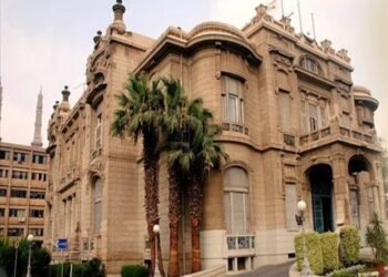 جامعة عين شمس تطلق خدمة توصيل الأدوية للمنازل بدءًا من مايو 2026