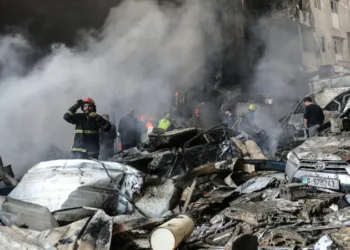 مئات الضحايا جراء ضربات إسرائيلية على لبنان.. والمستشفيات تعلن حالة الطوارئ