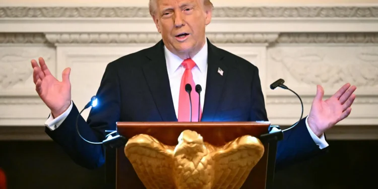 ترامب: اجتماع مرتقب مع إيران خلال أيام.. واتفاق وشيك قد يُنهي التوتر