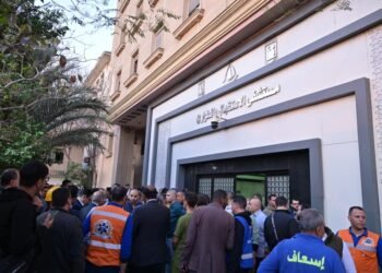 جامعة القاهرة: حريق محدود بغرفة كهرباء بقصر العيني.. ولا تأثير على الخدمات الطبية