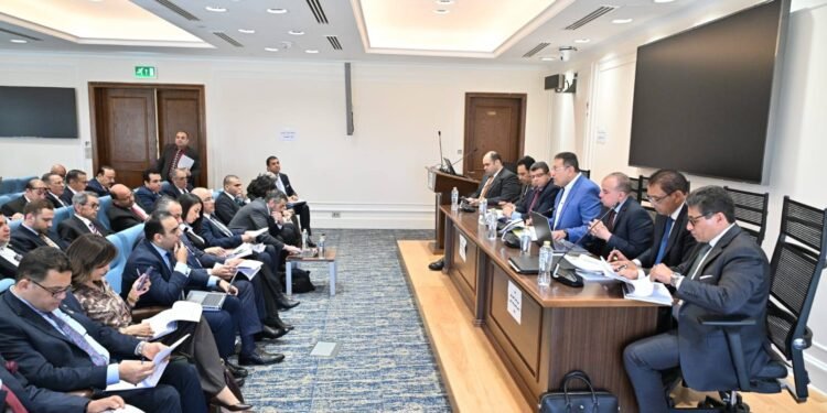 النواب يناقش قانون حماية المنافسة وتشديد عقوبات الاحتكار لتعزيز العدالة الاقتصادية