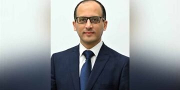 متحدث الحكومة: تشريعات جديدة لحماية النشء من مخاطر الإنترنت قريبًا