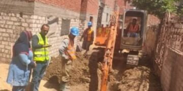 "حياة كريمة" تنتهي من مشروع الصرف الصحي بقرية منشأة هديب في يونيو المقبل