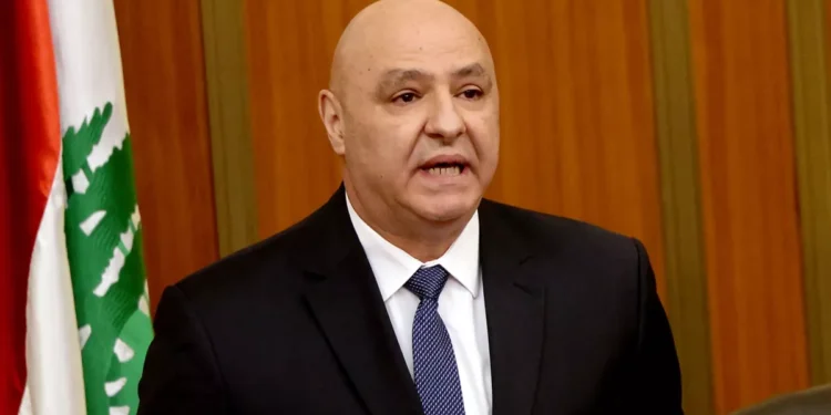 لبنان: إجراء أول اتصال مباشر مع إسرائيل تمهيدًا لمفاوضات وقف إطلاق النار