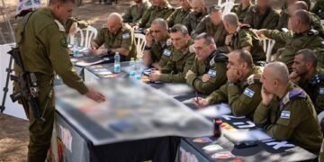 احتجاز جنديين بالقوات الجوية الإسرائيلية للاشتباه بعملهم لصالح إيران