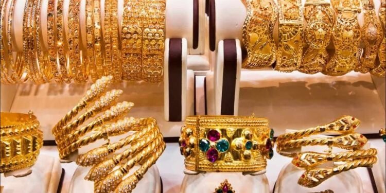 استقرار أسعار الذهب في مصر اليوم السبت.. وعيار 21 يسجل 7065 جنيهًا