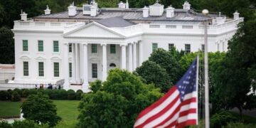 البيت الأبيض: ترامب يطلع على تفاصيل إسقاط طائرة أمريكية فوق إيران