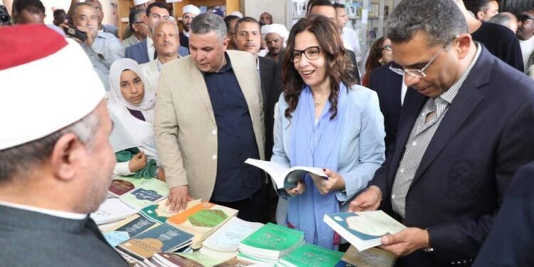 وزيرة الثقافة من شلاتين: الكتاب حق للجميع.. ومعرض الجنوب منصة لتعزيز الهوية