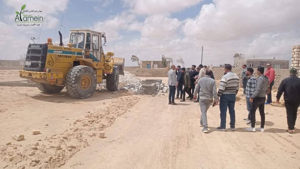مدينة العلمين الجديدة تنفذ 22 قرار إزالة للتعديات على أراضي الدولة