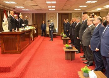 أعضاء النيابة الجدد يؤدون اليمين القانونية أمام وزير العدل