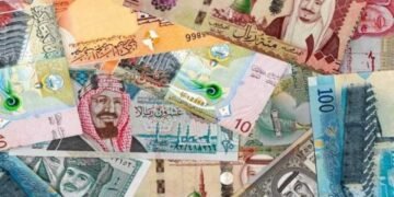 استقرار العملات الخليجية والدينار الكويتي يسجل أعلى قيمة مقابل الجنيه