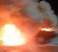 اندلاع حريق في سيارة ملاكي أسفل كوبري جهينة بأكتوبر دون إصابات بشرية