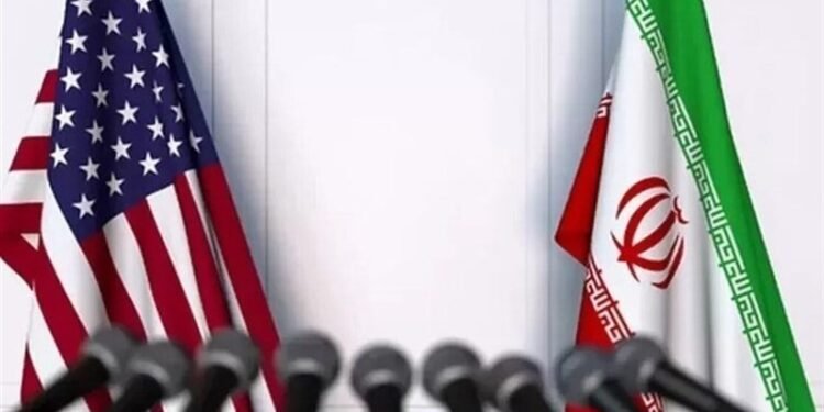 تصاعد التوترات في هرمز.. إيران تحتجز سفناً والبنتاجون يرد