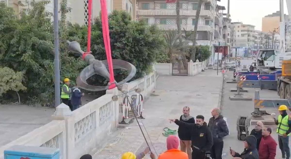 بالتنسيق مع الميناء والمقاولون العرب.. إنهاء أزمة مئذنة مسجد البحر