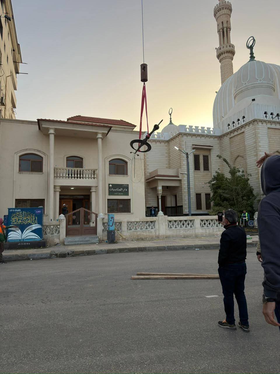 بالتنسيق مع الميناء والمقاولون العرب.. إنهاء أزمة مئذنة مسجد البحر