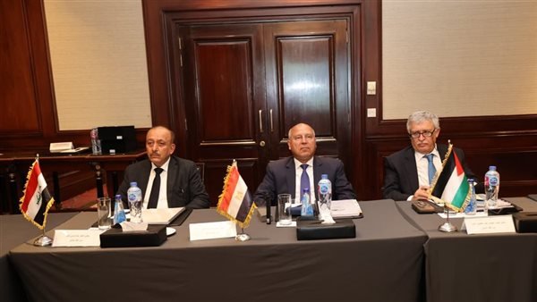 كامل الوزير يشيد بإنجازات شركة الجسر العربي ودورها في التجارة العربية