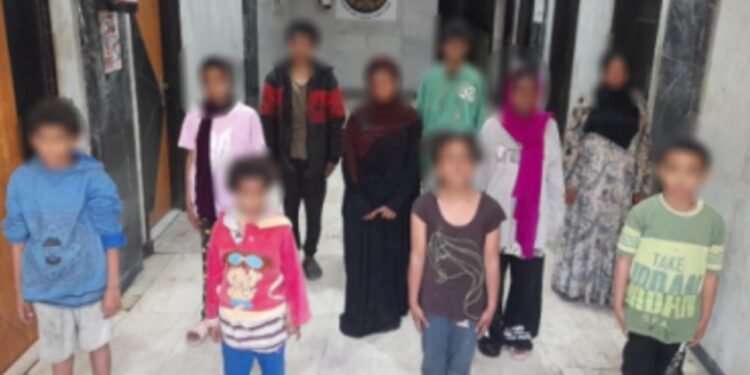 ضبط 7 مسجلين خطر دفعوا بـ 12 طفلاً للتسول بالجيزة
