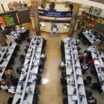 البورصة المصرية ترتفع  2% في بداية تعاملات اليوم الأحد