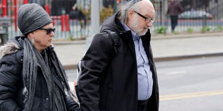 الجاسوس جوناثان بولارد: نتنياهو والموساد ضللا ترامب بشأن الحرب على إيران