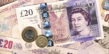 استقرار سعر الجنيه الإسترليني اليوم والإهلي يسجل 71.43 جنيهاً