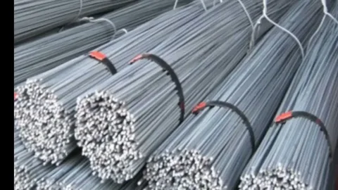 تباين أسعار الحديد واستقرار نسبي للأسمنت اليوم الأحد