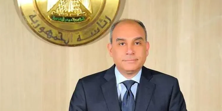 السيرة الذاتية للسفير علاء يوسف رئيس الهيئة العامة للاستعلامات