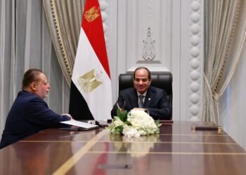 السيسي يوجه بتعزيز الاحتياطيات الأجنبية وخفض التضخم ودعم القطاع الخاص لتعزيز النمو