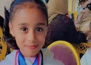 انتشال جثة طفلة بعد غرق مركب صيد في نهر النيل بقنا