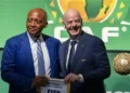 الكاف يعلن دعم الاتحادات الإفريقية لإعادة انتخاب إنفانتينو رئيسًا للفيفا