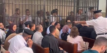 محكمة جنايات القاهرة تحيل أوراق 6 متهمين بالاتجار في المخدرات للمفتي