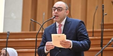 النائب أحمد فايد يطالب بضوابط قانونية لحماية الملكية الفكرية بالذكاء الاصطناعي