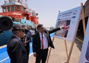 رسمياً.. تدشين “عزيمة 7” المتخصصة في الإنقاذ البحري بشركة التمساح