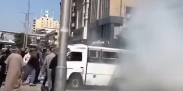 بسبب “سباق السائقين”.. تصادم ميكروباصين في شارع السودان بأرض اللواء