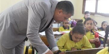 وكيل أول وزارة التعليم ينهي تكليف مديرة مدرسة ببولاق الدكرور