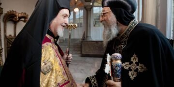 البابا تواضروس يلتقي بطريرك القسطنطينية  في إسطنبول