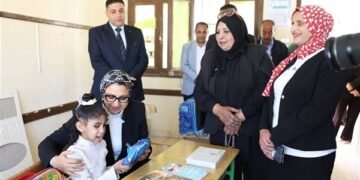 محافظ الوادي الجديد توجه برفع كفاءة مدرسة الأمل للصم بمدينة الخارجة