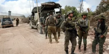 جيش الاحتلال يعلن إصابة 66 جنديًا وضابطًا بمعارك جنوب لبنان